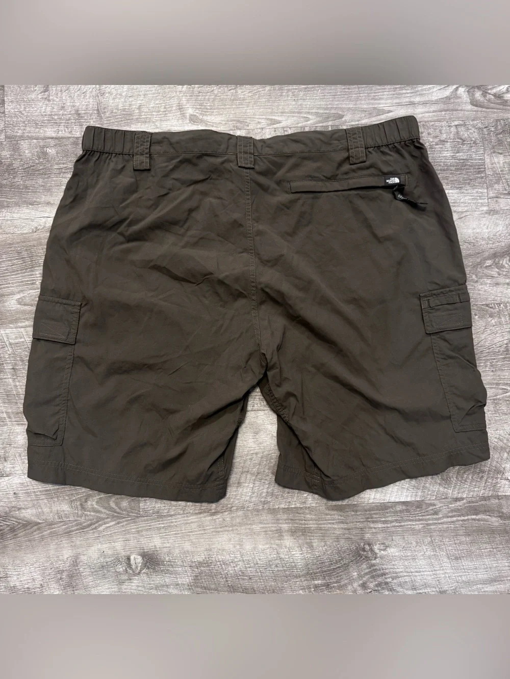 The North Face Cargo Shorts Olive Green Ripstop Hiking Stow Pocket Mens XXL